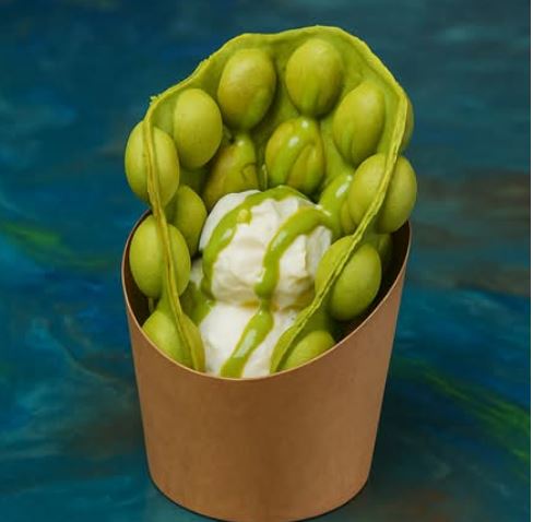 Toffee Moffee Bubble Waffle 